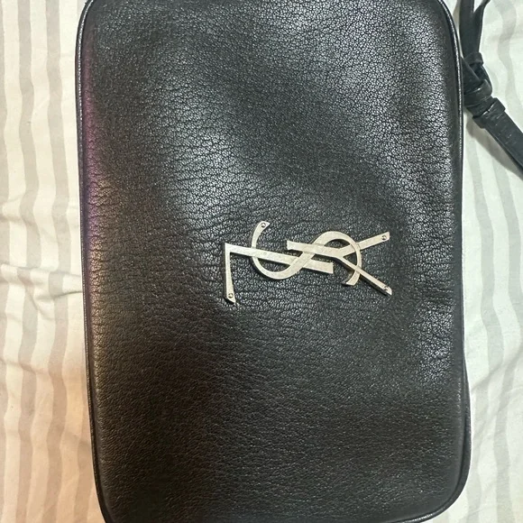 Saint Laurent Black Camera Lou Bag - Picture 3 of 14